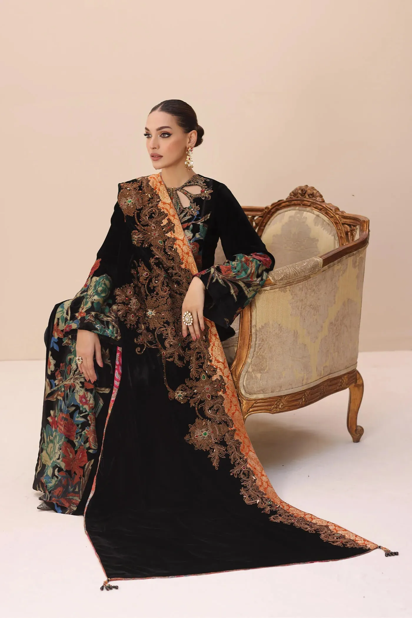 Elegant Black Embroidered Pakistani Salwar Kameez with Heavy Shawl