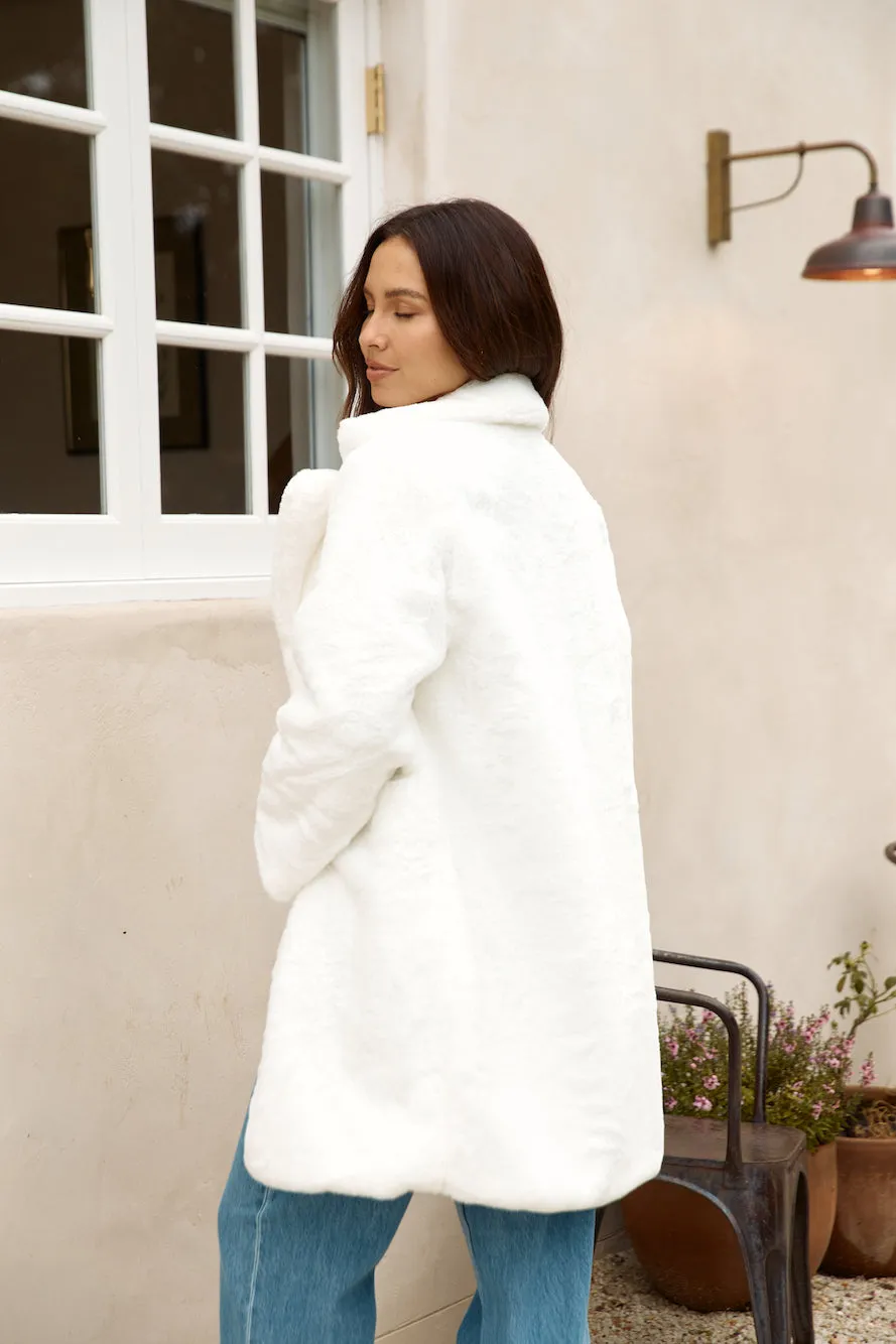 Fuzzy Feeling Coat White