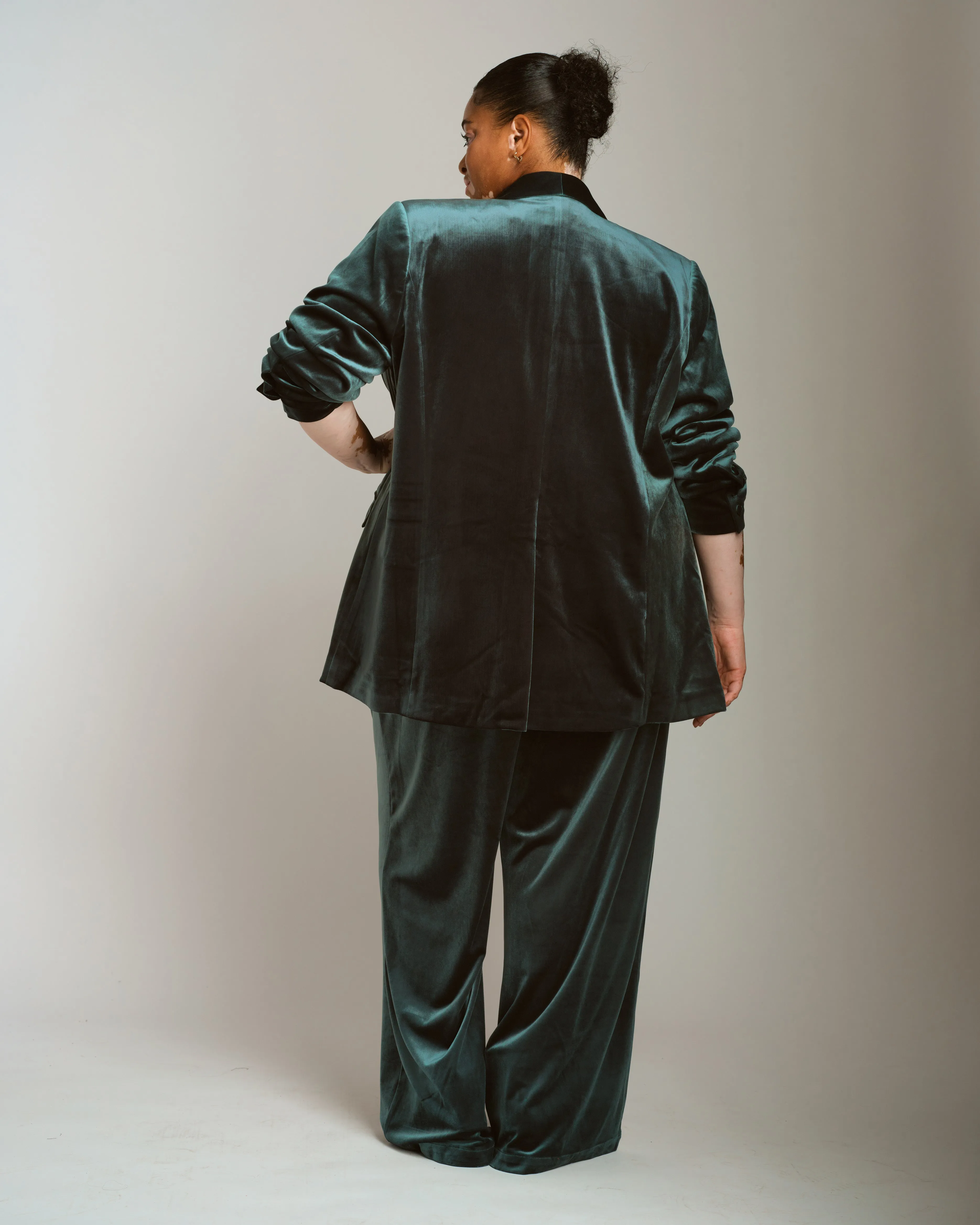 Luxe Belted Velvet Pant - Forest Green