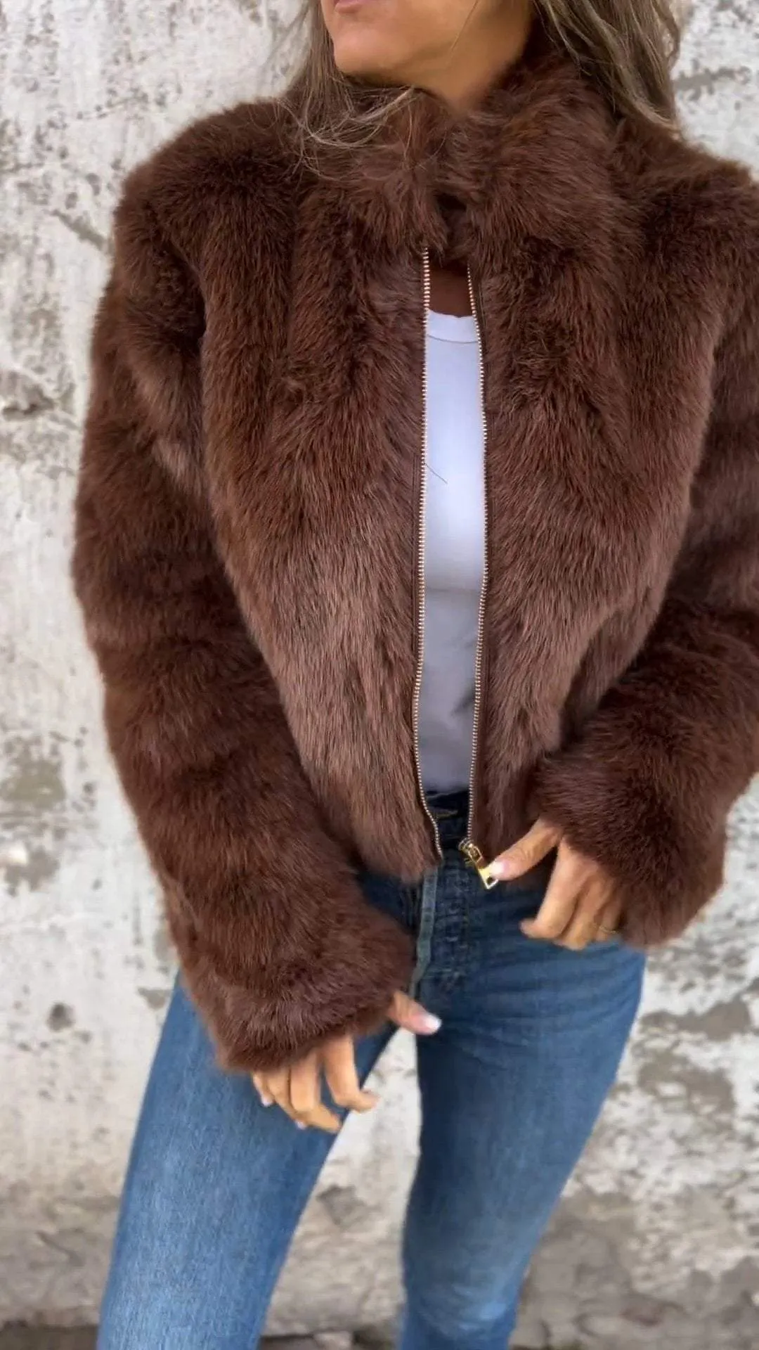 Sarah - Faux Fur Jacket