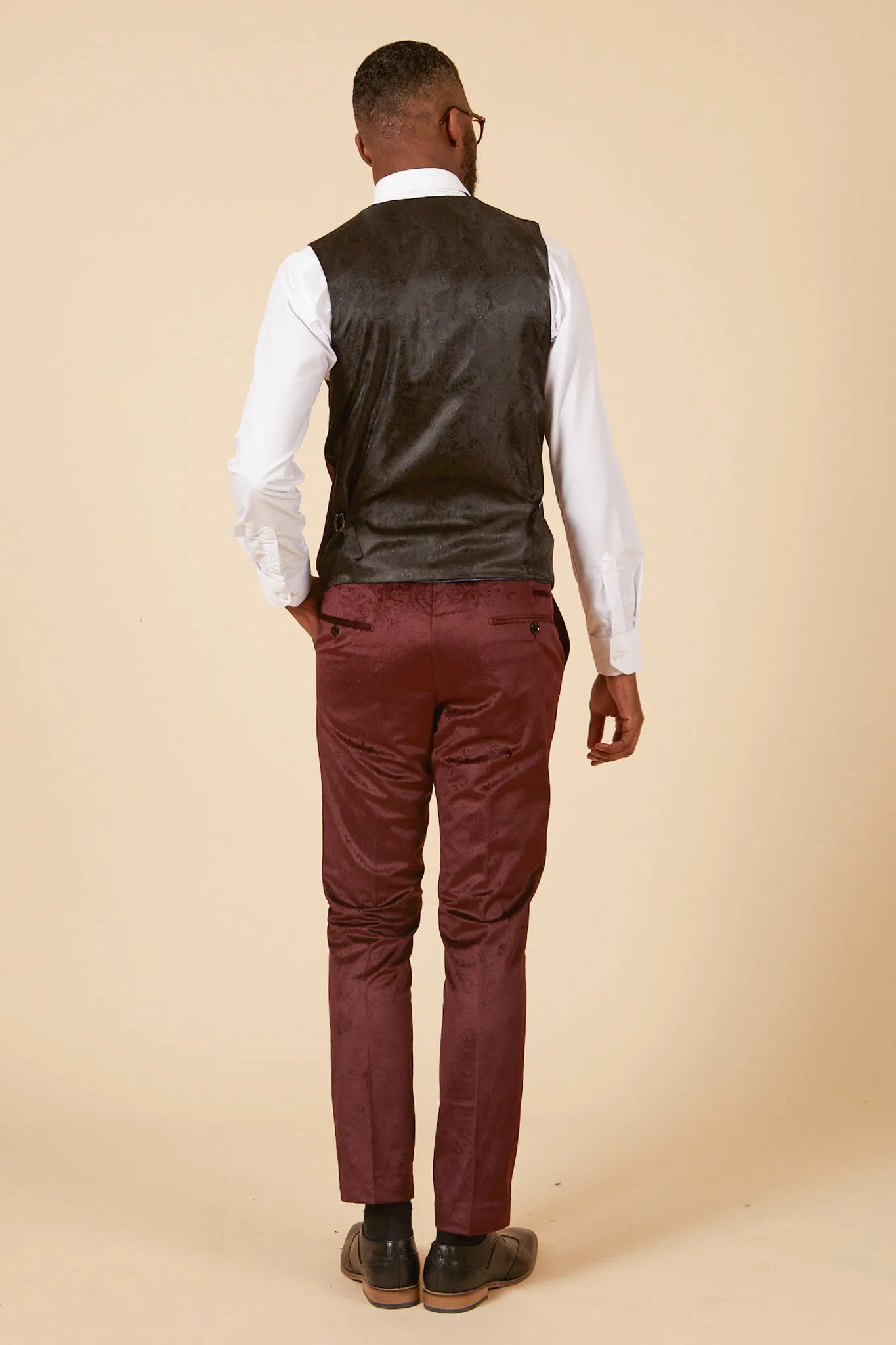 SIMON - Wine Velvet Jacquard Three Piece Suit