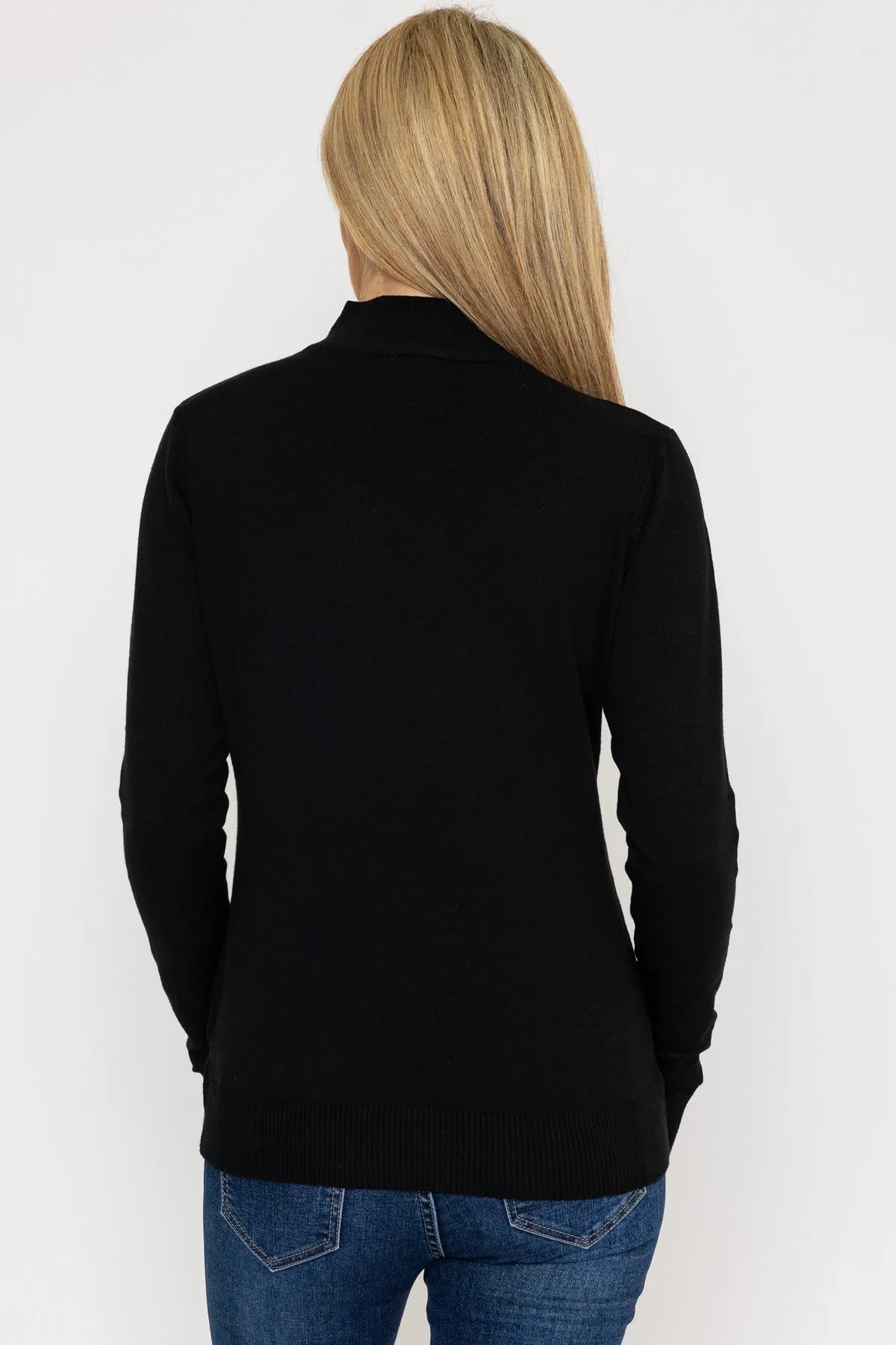 Turtleneck Knit in Black