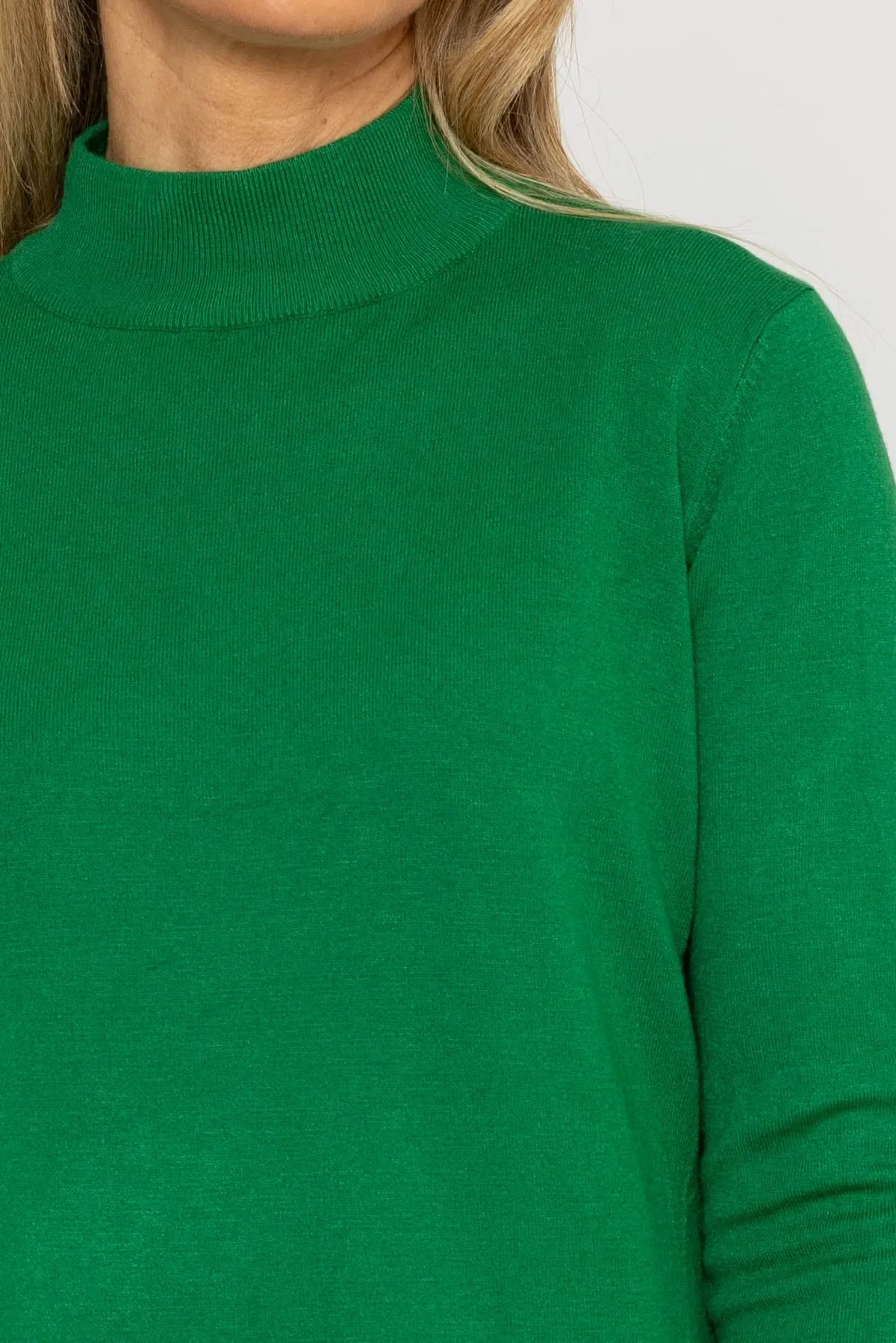 Turtleneck Knit in Green